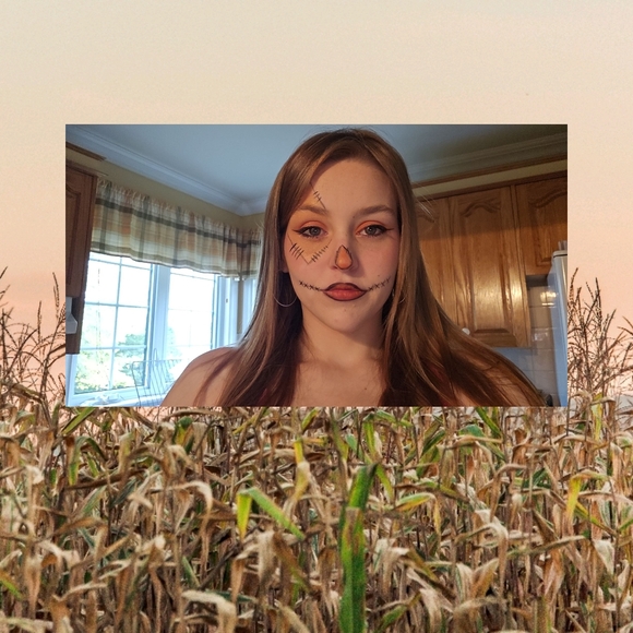 Meet your Posher, Ashley - Picture 3 of 5